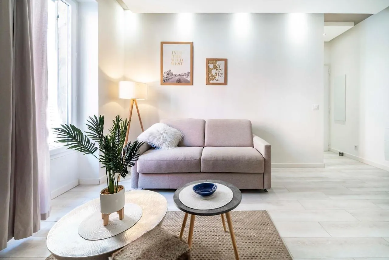 Apartment Frontiere Monaco - Appartement Moderne Renove - Ah Beausoleil France
